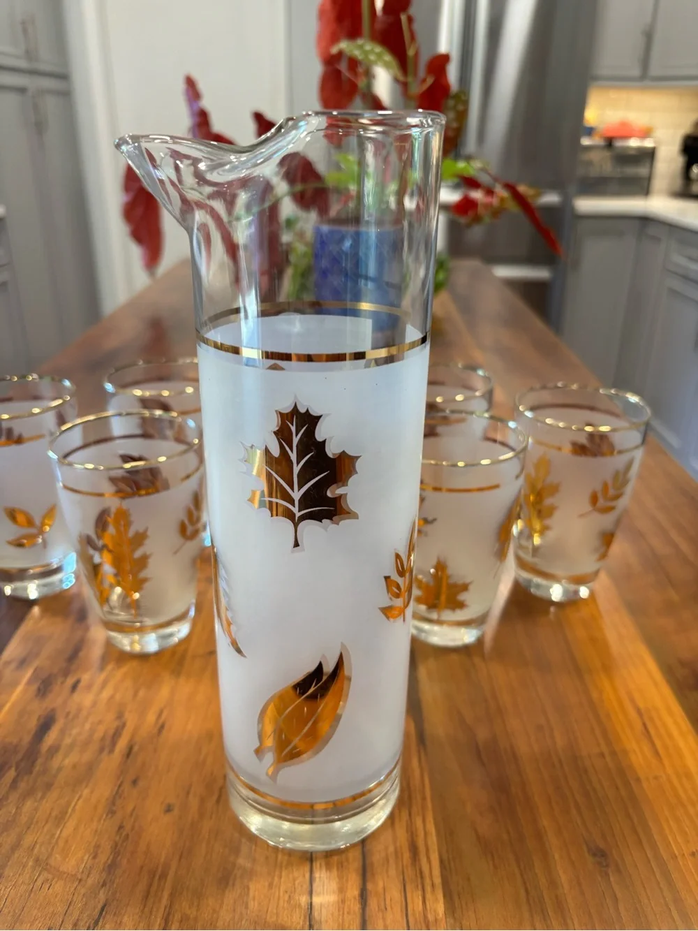 Vintage MCM Libbey Golden Foliage Frosted Pitcher & Glass Barware Set